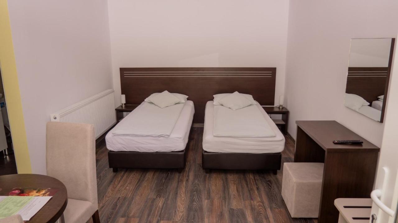Casa Horea Deva Buitenkant foto